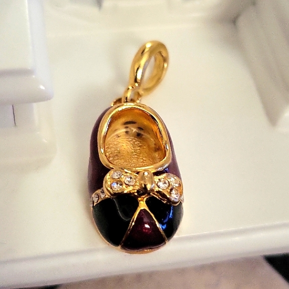 Violet and Black Baby shoe charm - Picture 3 of 6